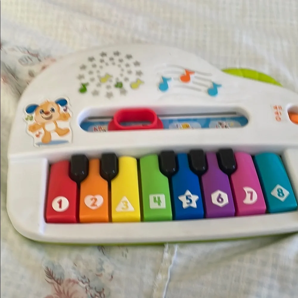 Fisher Price Laugh & Learn Silly Sounds Light - Up Children Piano
